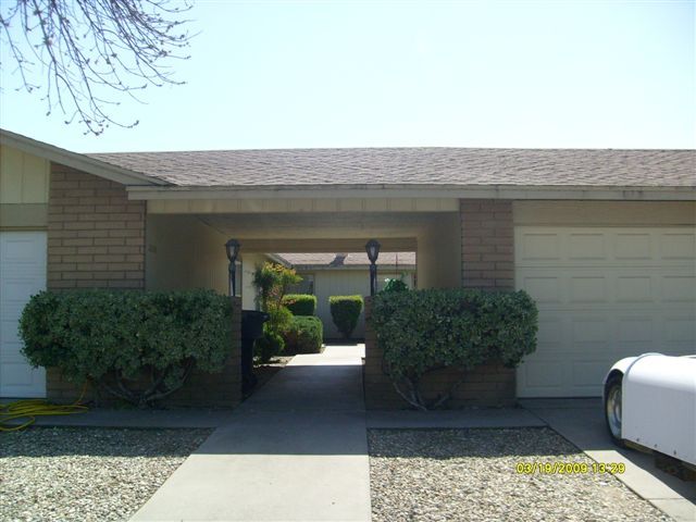 Modesto House: 2024 E. Orangeburg Avenue # A