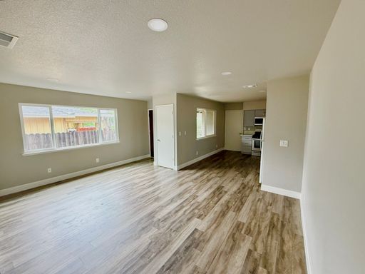 5026 Venuto Way Move in special 1/2 OFF First months rent – photo 1