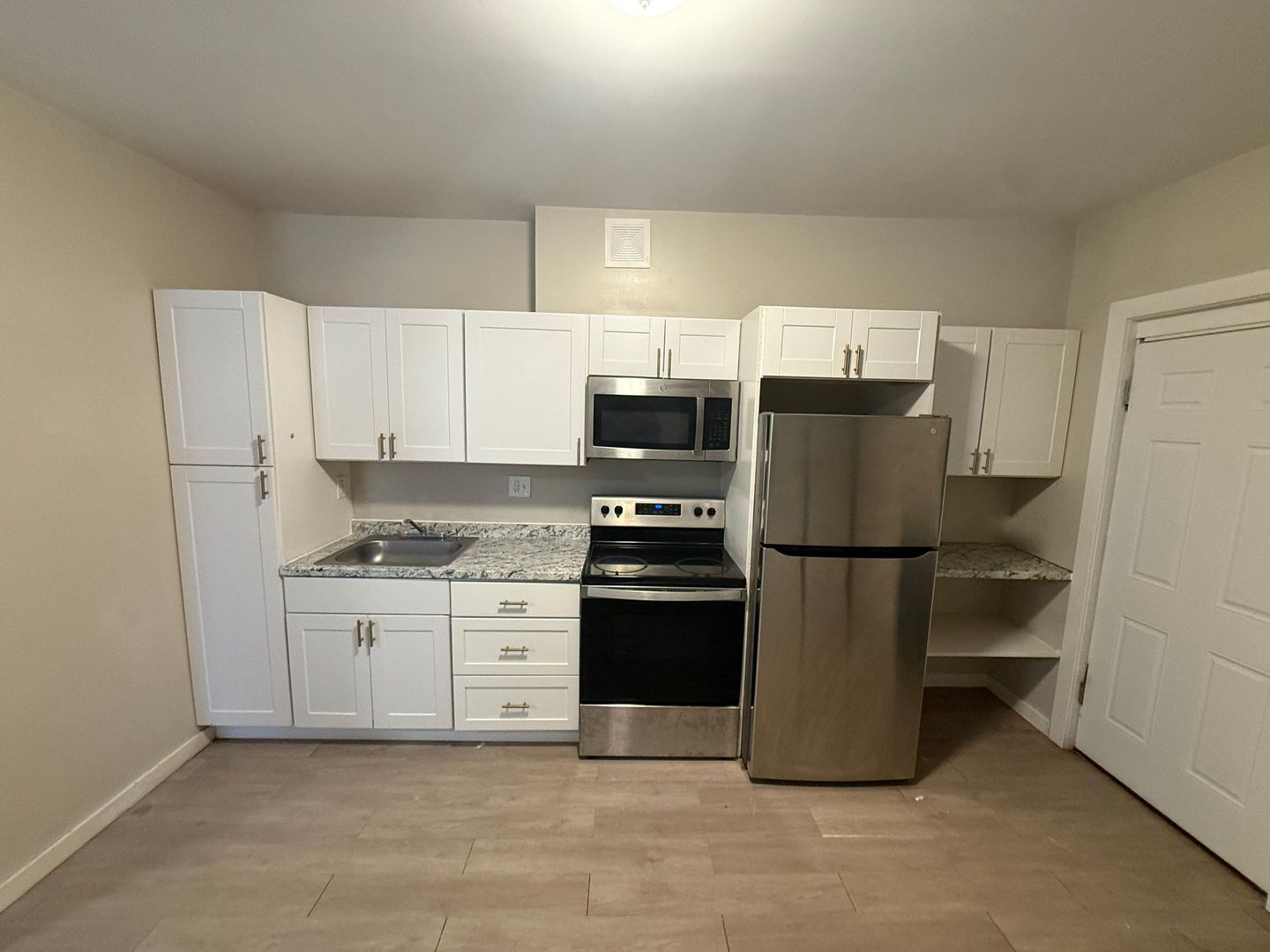 Hartford Apartment: 90-100 Park Street