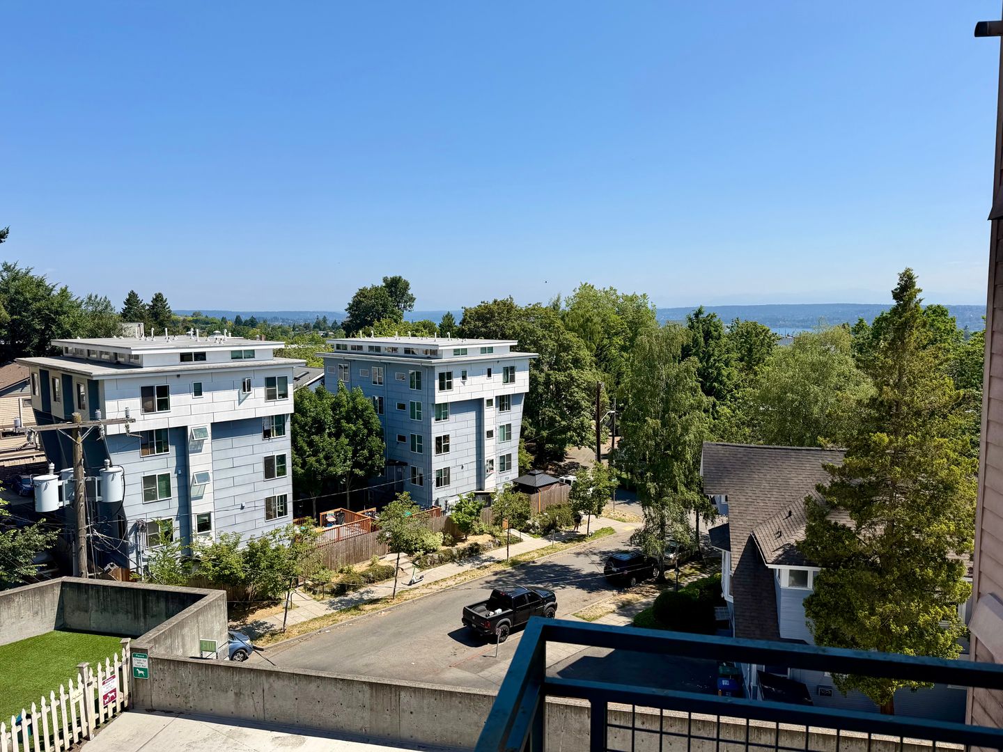 Seattle Apartment: 1700 E. Madison St