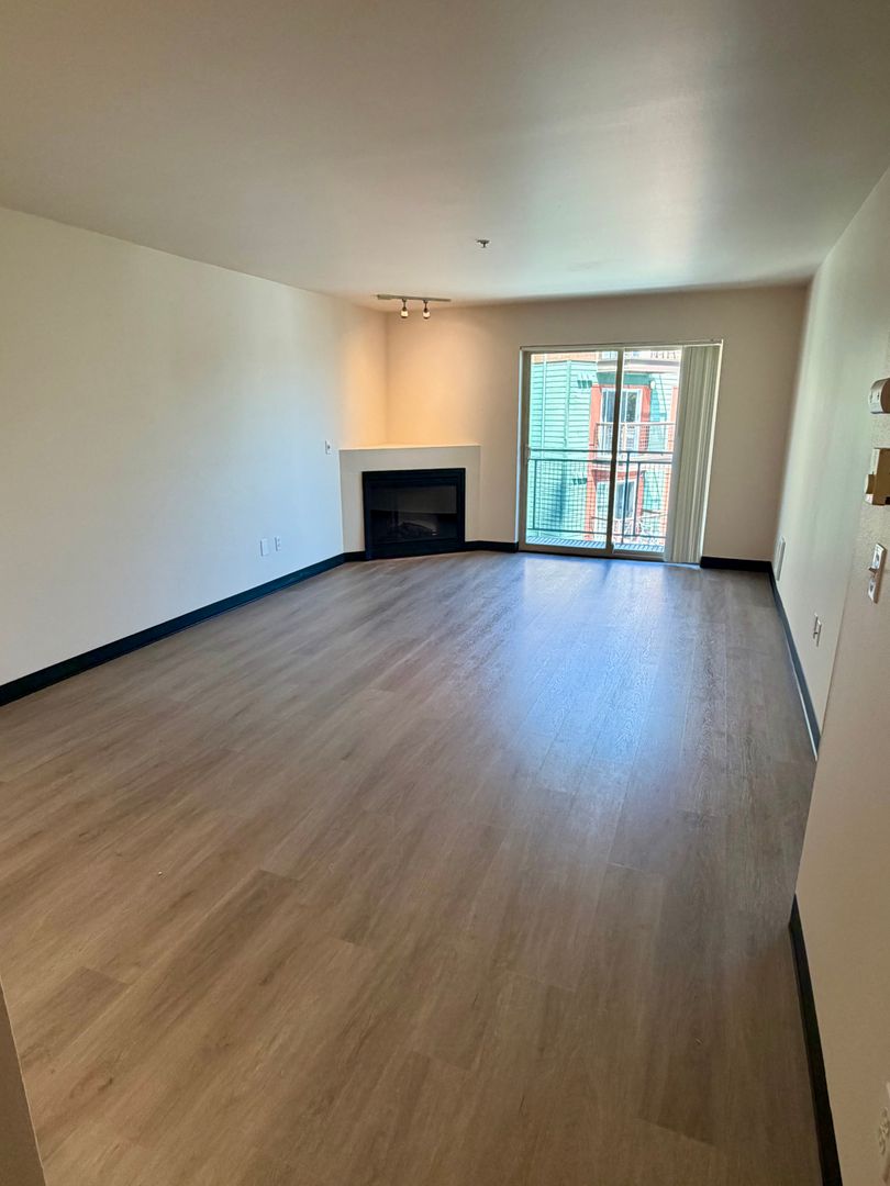 1700 MADISON APTS. 8 of 8