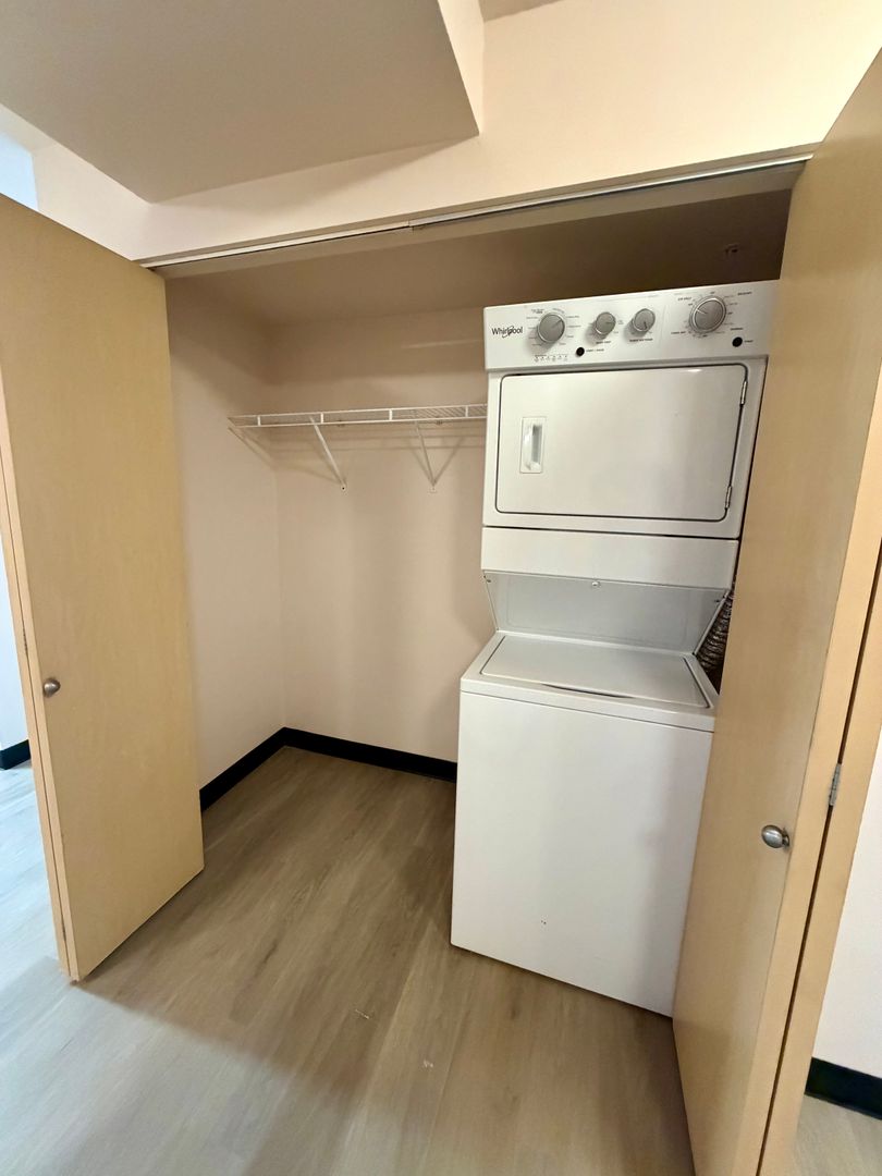 Laundry room at 1700 MADISON APTS. (3 of 3)