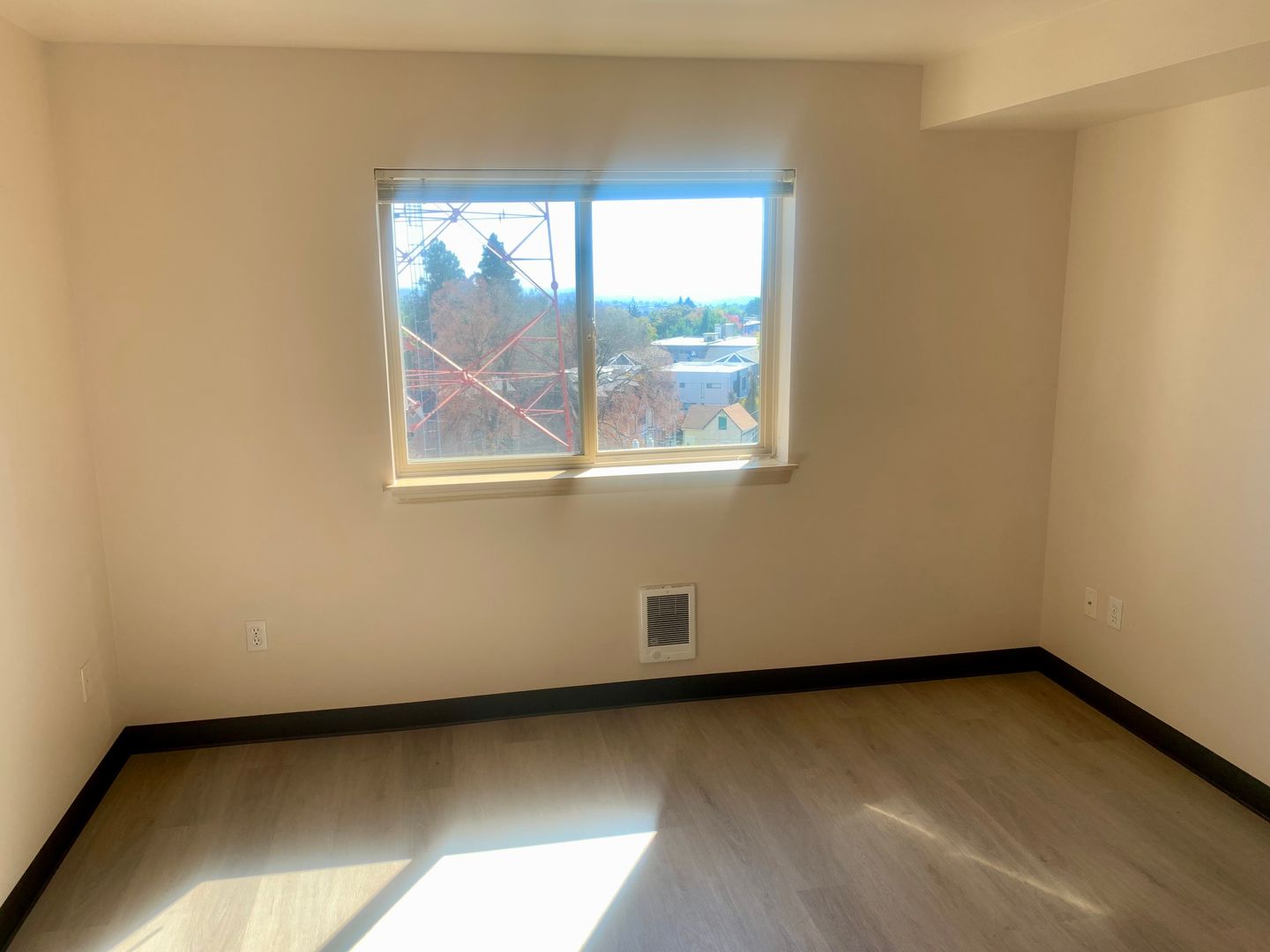 1700 MADISON APTS. 17 of 19