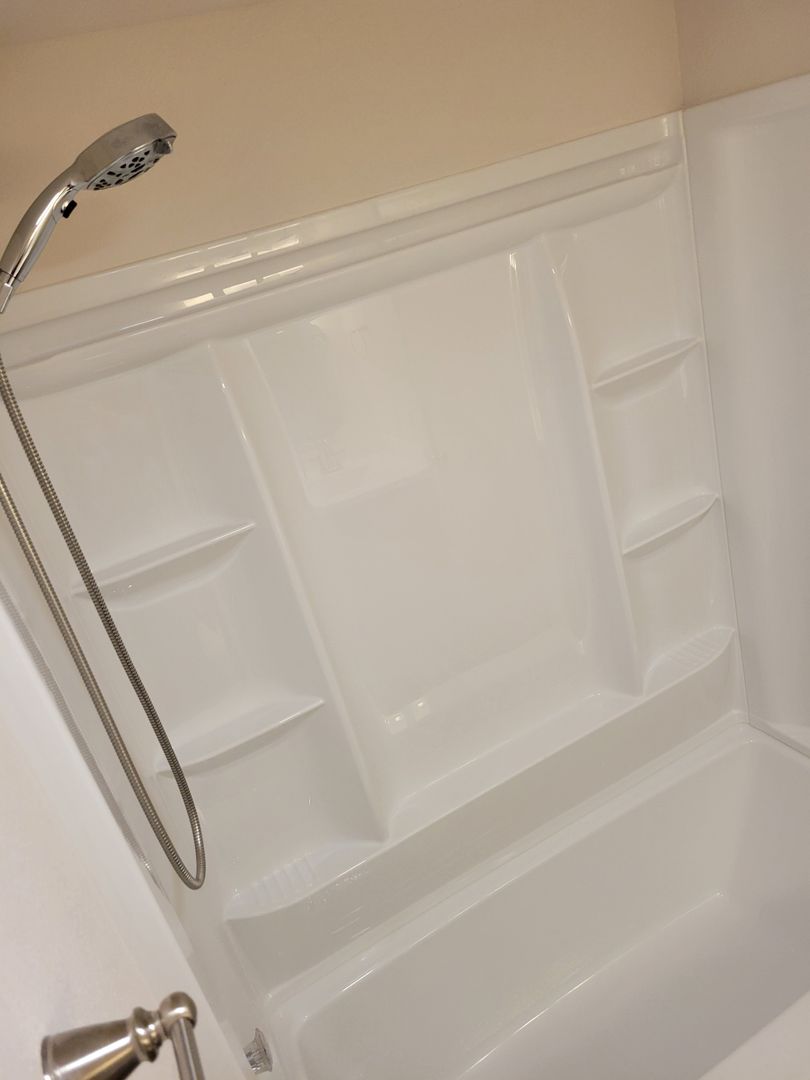 ARLLIS ARMS APTS 6 of 12