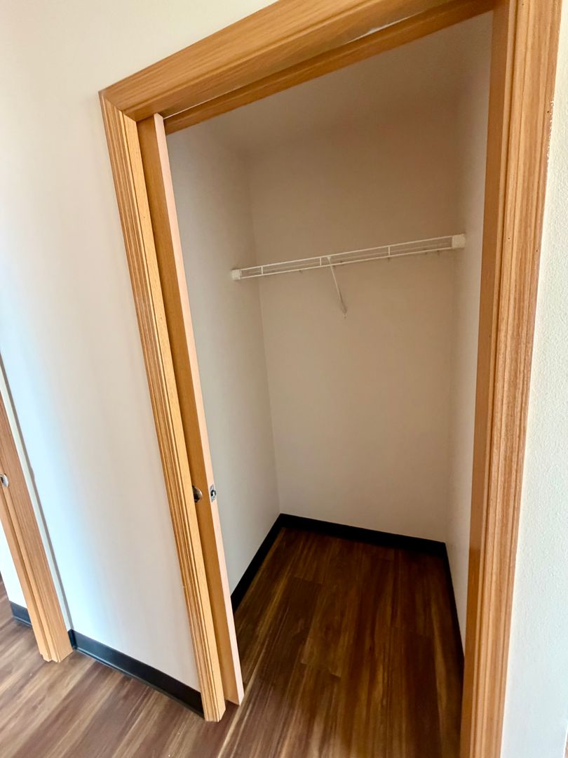1700 MADISON APTS. 19 of 22