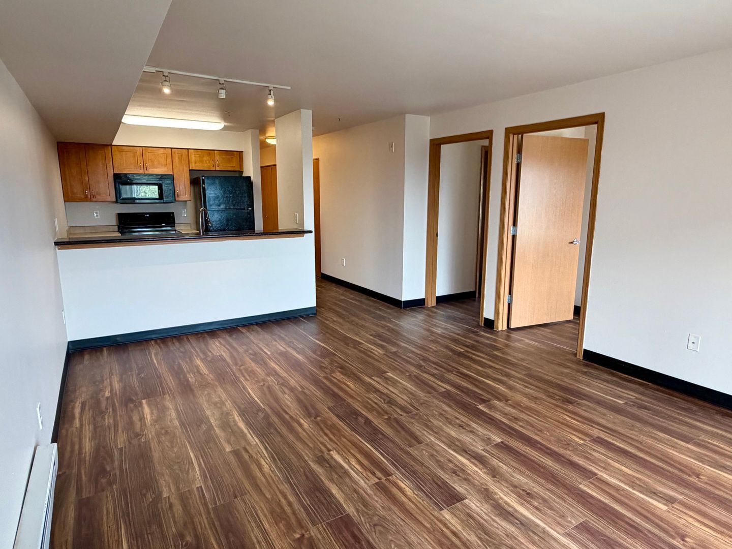 1700 MADISON APTS. 11 of 22