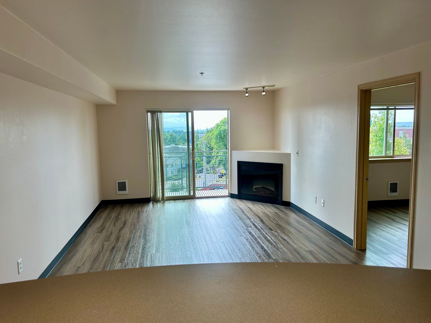 Seattle Apartment: 1700 E. Madison St