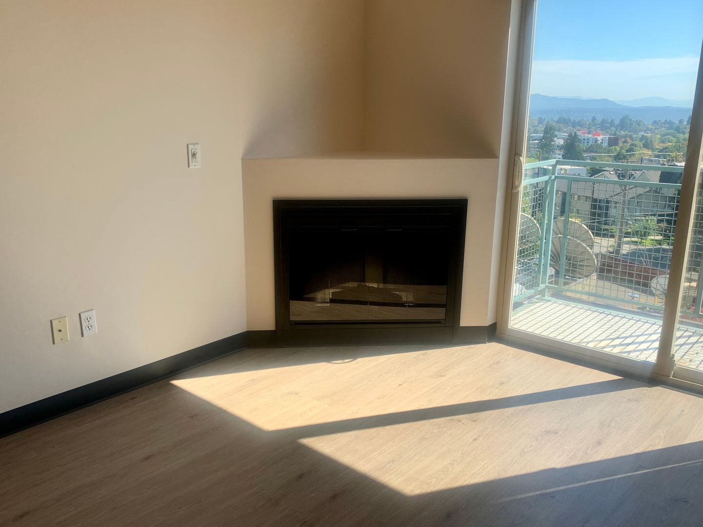 1700 MADISON APTS. 1 of 19