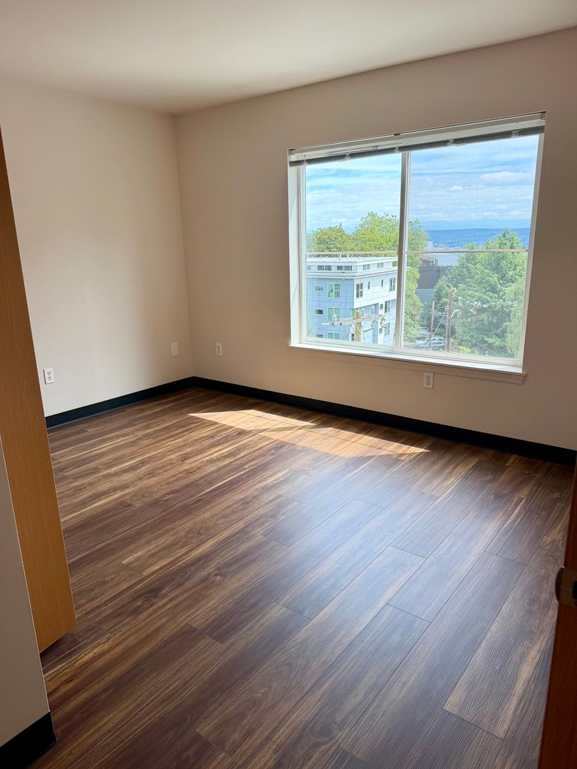 1700 MADISON APTS. 14 of 22