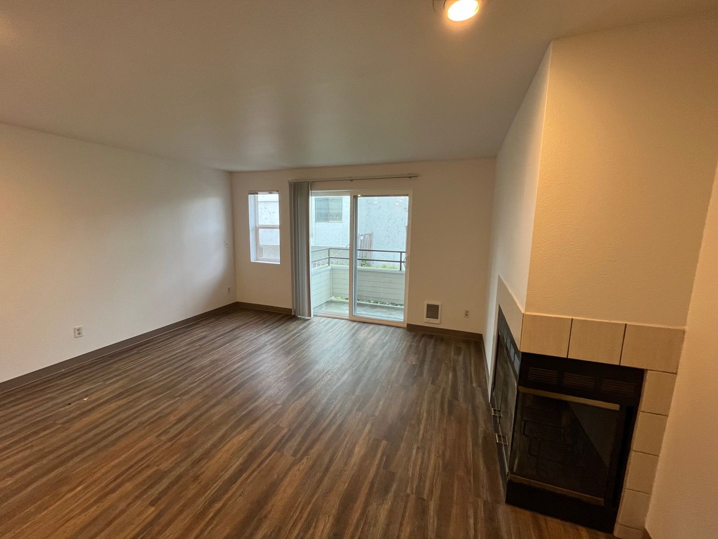WINCHESTER APTS. 2 of 11