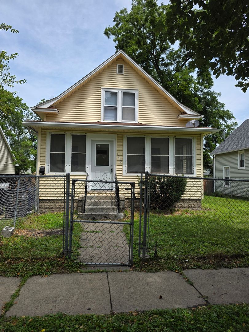Des Moines House: 1705 Gillette St