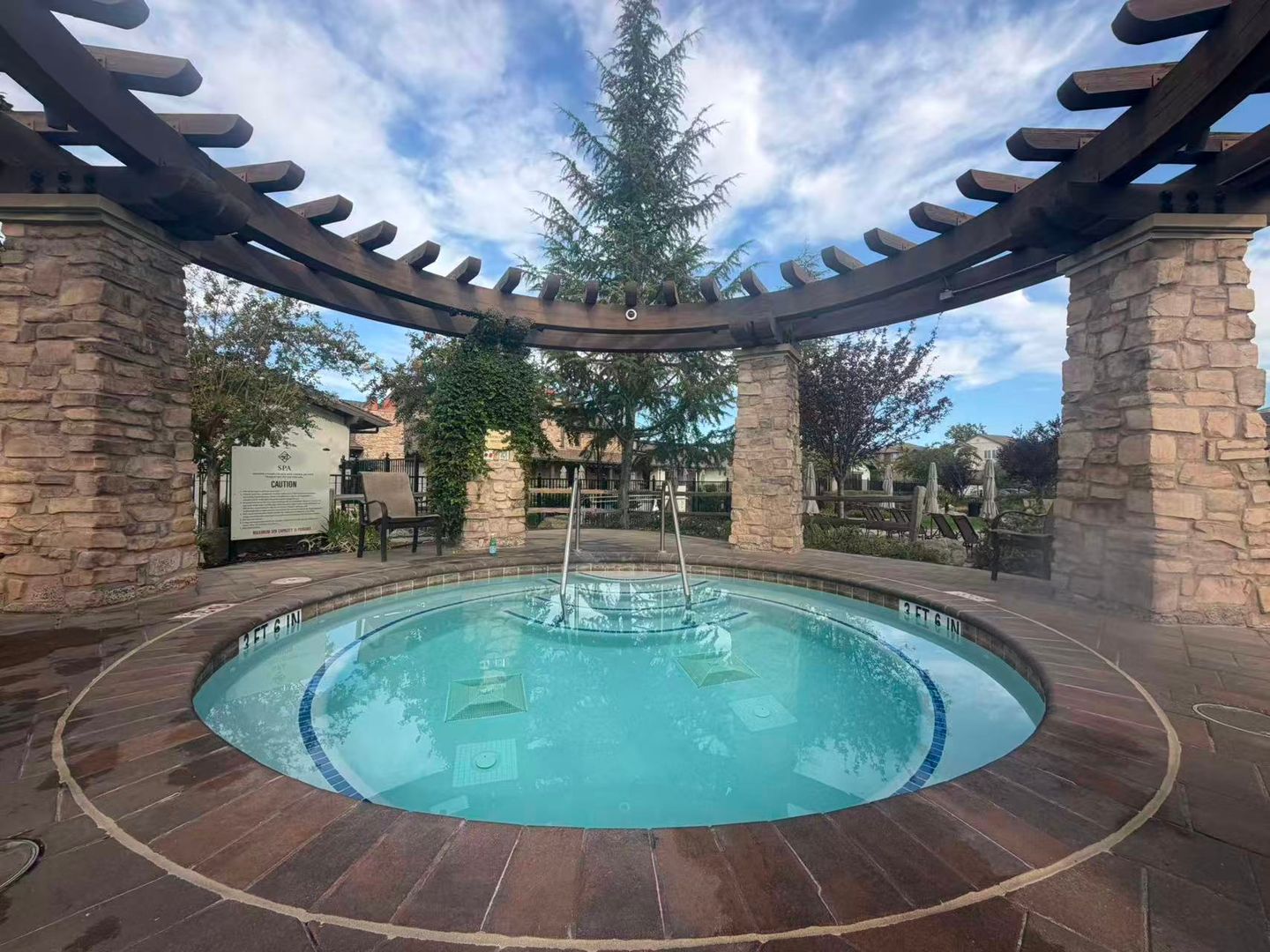 Spa at 4085 David loop