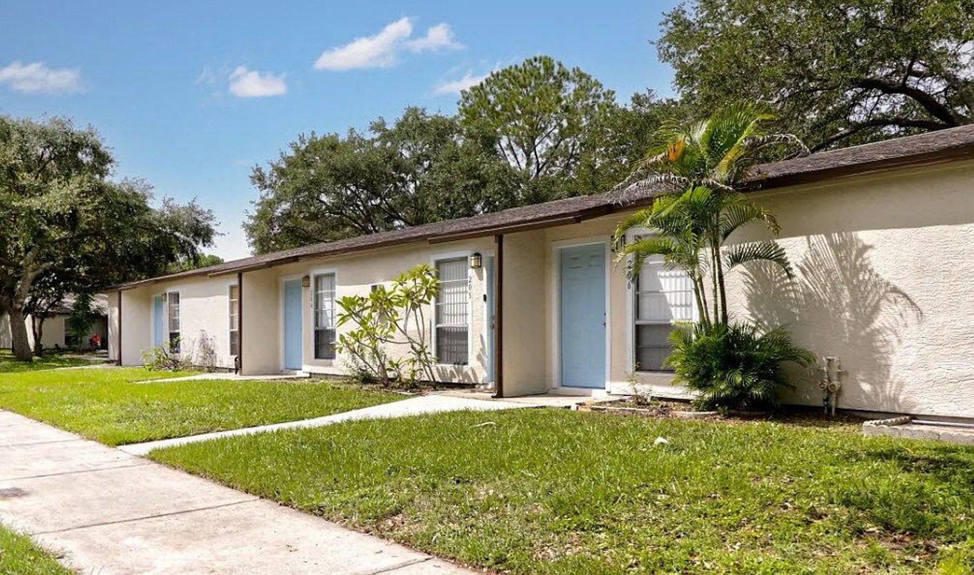 Pinellas Park Apartment: 4355 84th Ave N