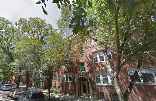 Large 3-bed/1-bath Apartment in the Heart of Rogers Park! – photo 1