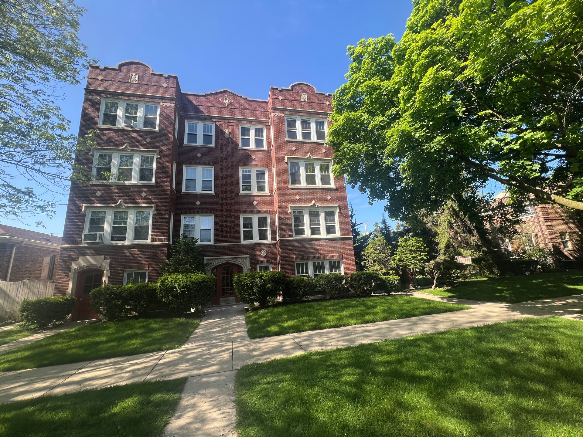 Chicago Apartment: 2710 W. Fitch Ave