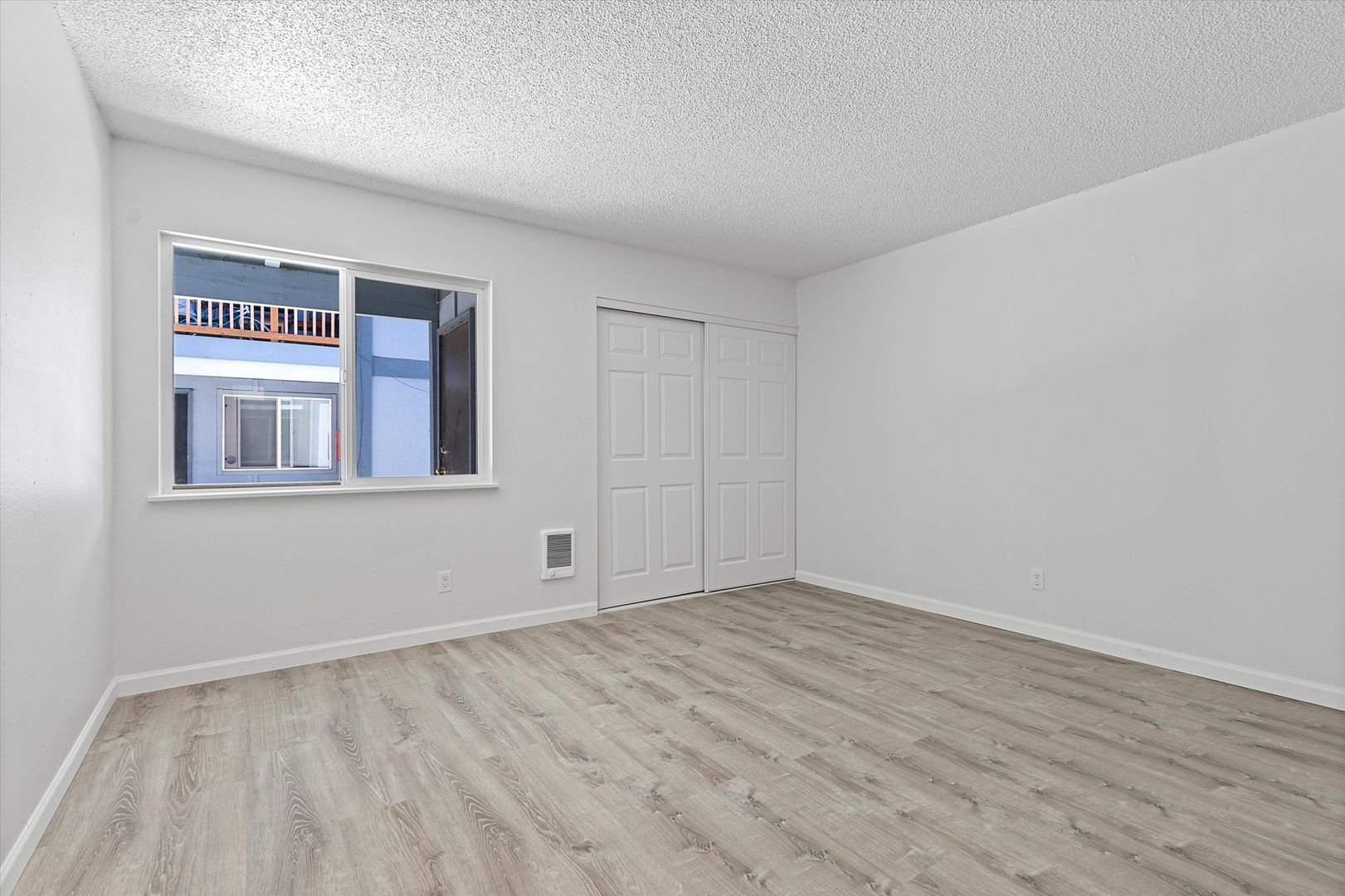 Portland Apartment: 13116 SE Powell Boulevard