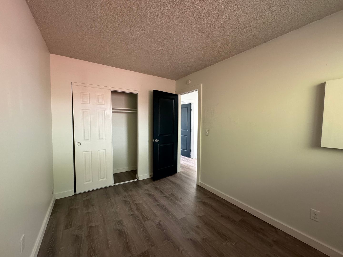 Portland Apartment: 15007-15043 SE Powell Blvd.