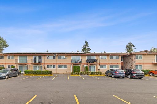 STUDIO APARTMENT @ ALDER ROYAL -*$500 DEPOSIT – photo 1