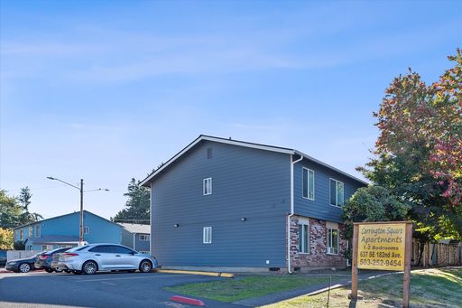 2 BED 1 BATH @ CARRINGTON SQUARE *$500 DEPOSIT – photo 1