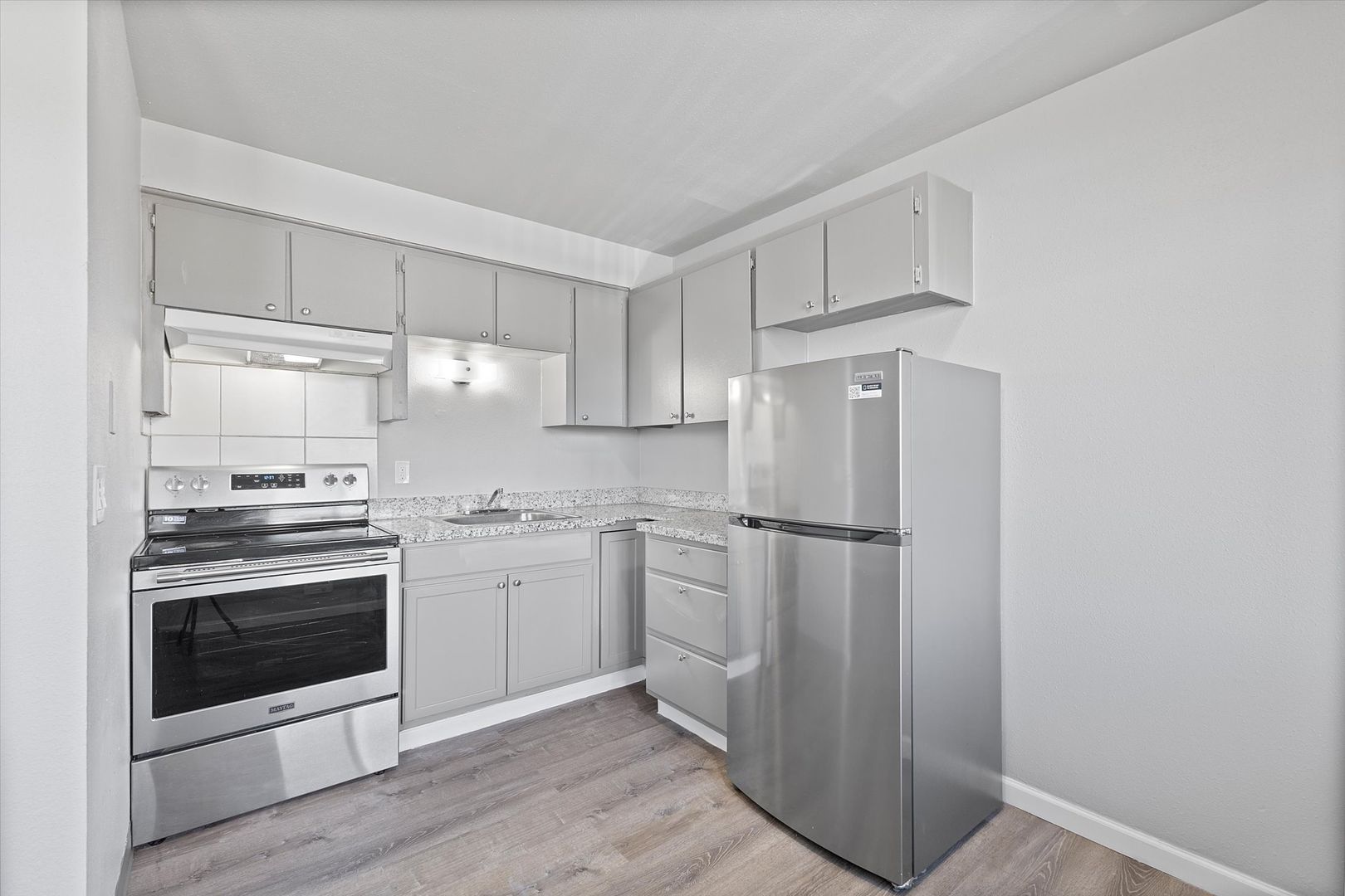Portland Apartment: 635-741 SE 182nd