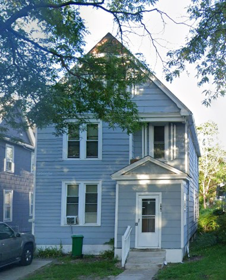 Minneapolis Apartment: 446 Pierce Street NE