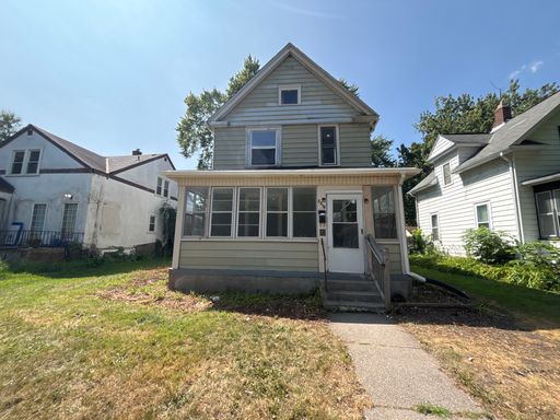 Beautiful 4 Bedroom 2 Bathroom House in North Minneapolis – photo 1
