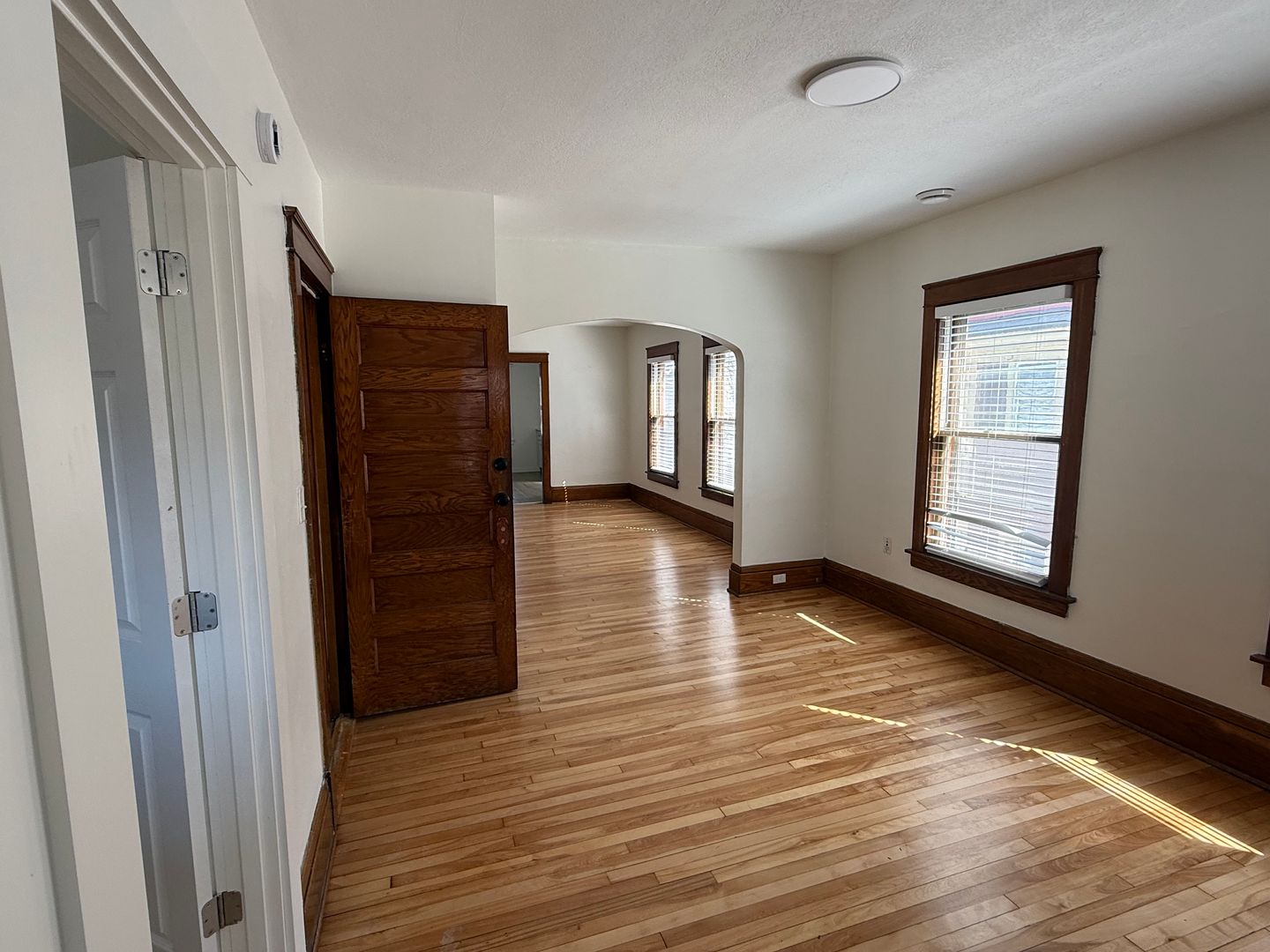 Minneapolis Apartment: 3145 Pleasant Ave S