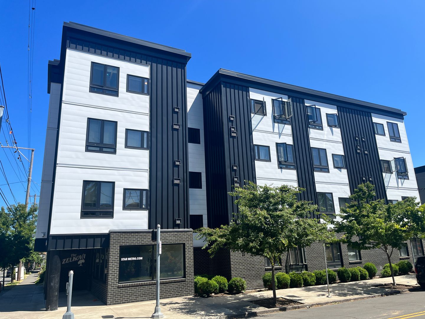 Portland Apartment: 6800 N Interstate Ave