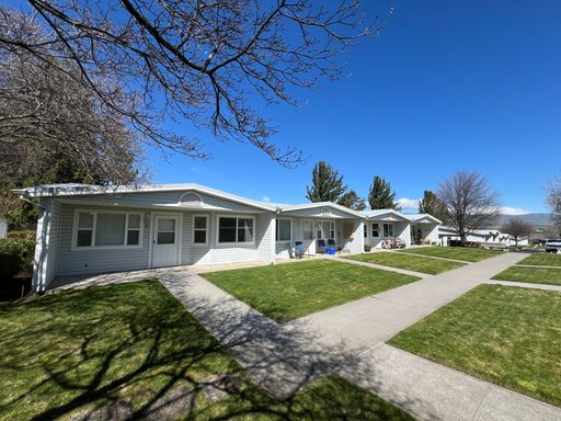 55+ Independent Senior Living! Large 2 Bedroom & 2 Bathroom w/ Backyard Patio, Central AC, Covered Parking & More! – photo 1