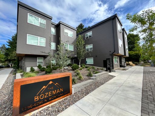Beautiful Modern Studio! Stainless Appliances, Faux Hardwood Floors & Pet Friendly! – photo 1