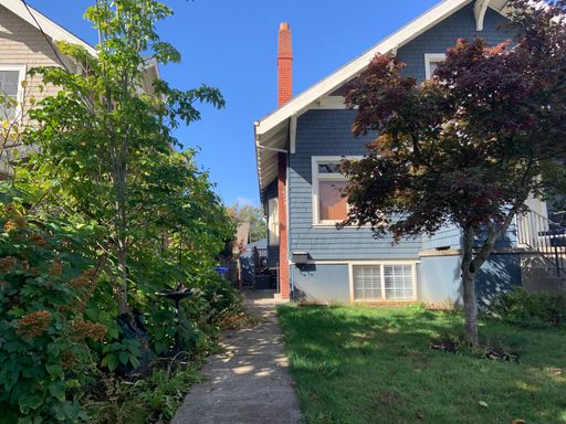 Large Private Bedroom / Furnished! Beautifully Renovated Shared Irvington Apartment Home! – photo 1