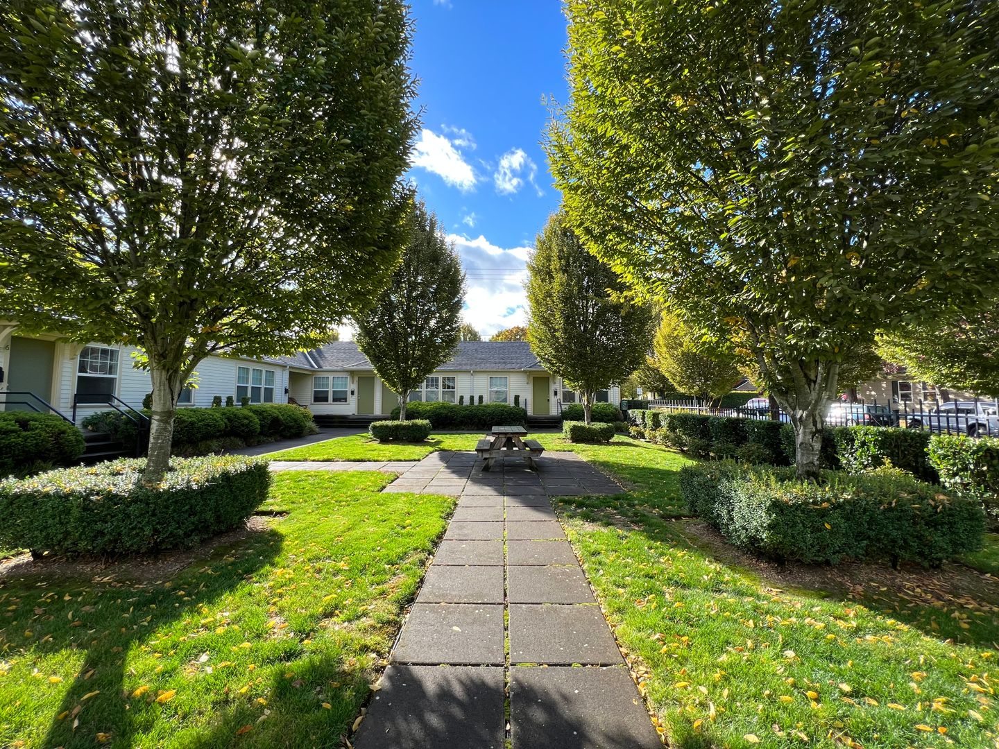 Portland Apartment: 6500 N Mississippi Ave