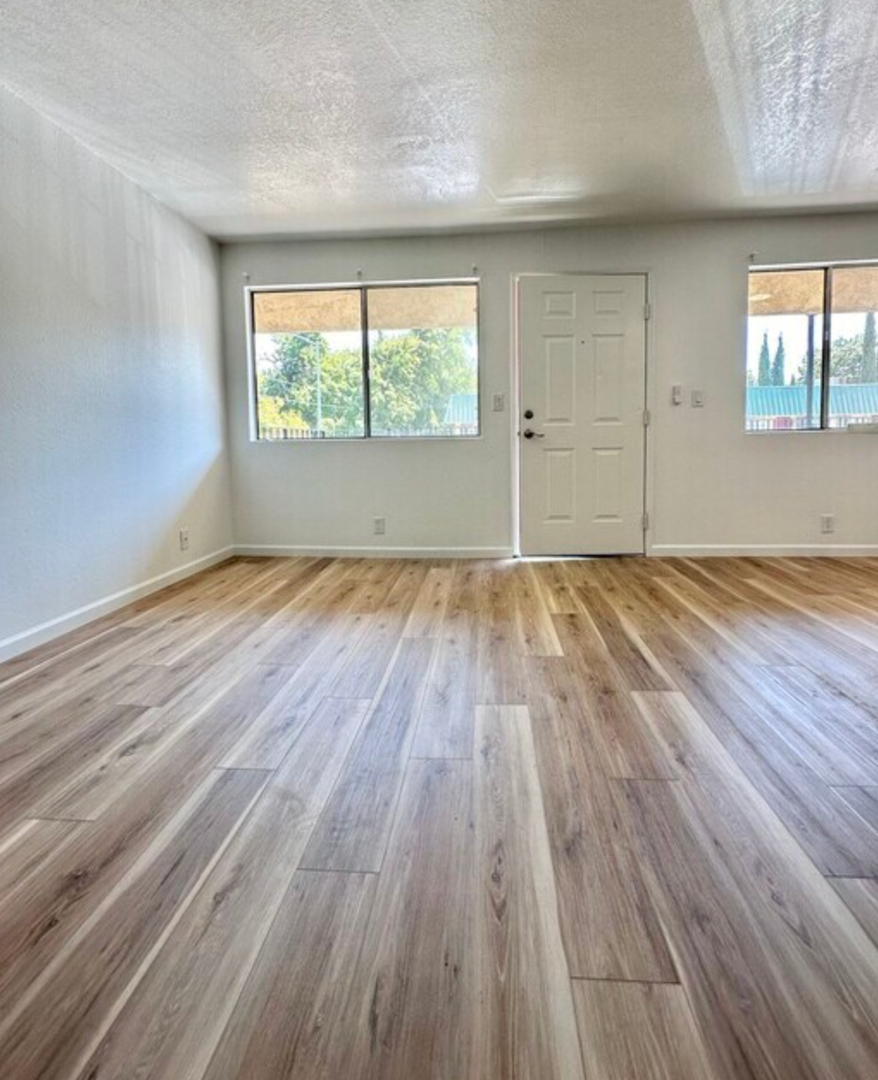 Merced Apartment: 147 Brookdale Drive