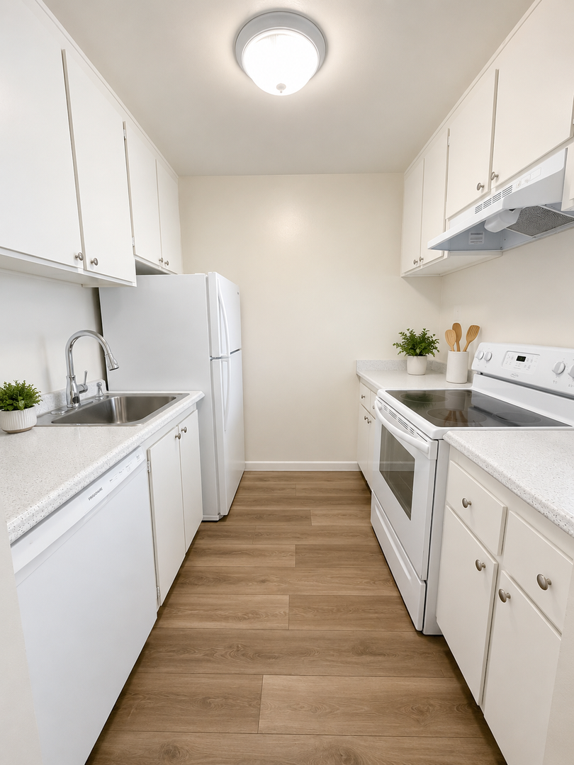 Yuba City Apartment: 1497 Butte House Rd