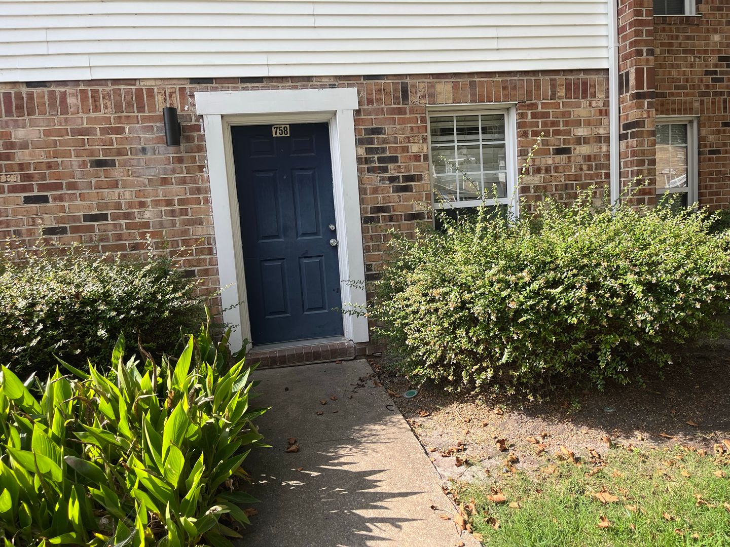 Portsmouth Apartment: 840 Lancer Drive