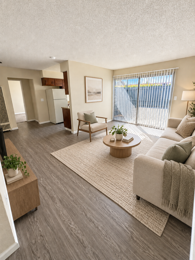 Stockton Apartment: 1350 Buckingham Way