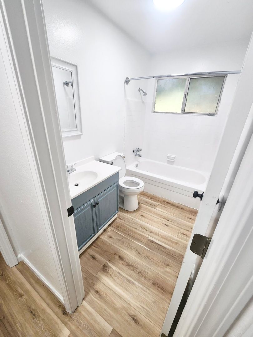 Chico Apartment: 161-261 Cohasset Lane