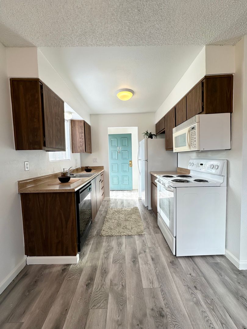 Yuba City Apartment: 1450 Stabler Lane