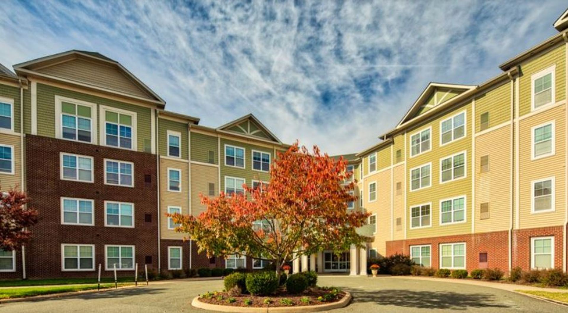 Richmond Apartment: 6000 Brook Road