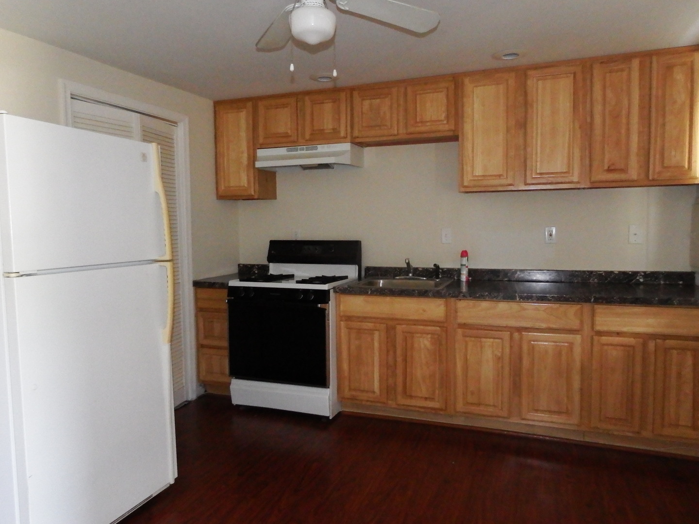 Baltimore House: *909 Niagara Court