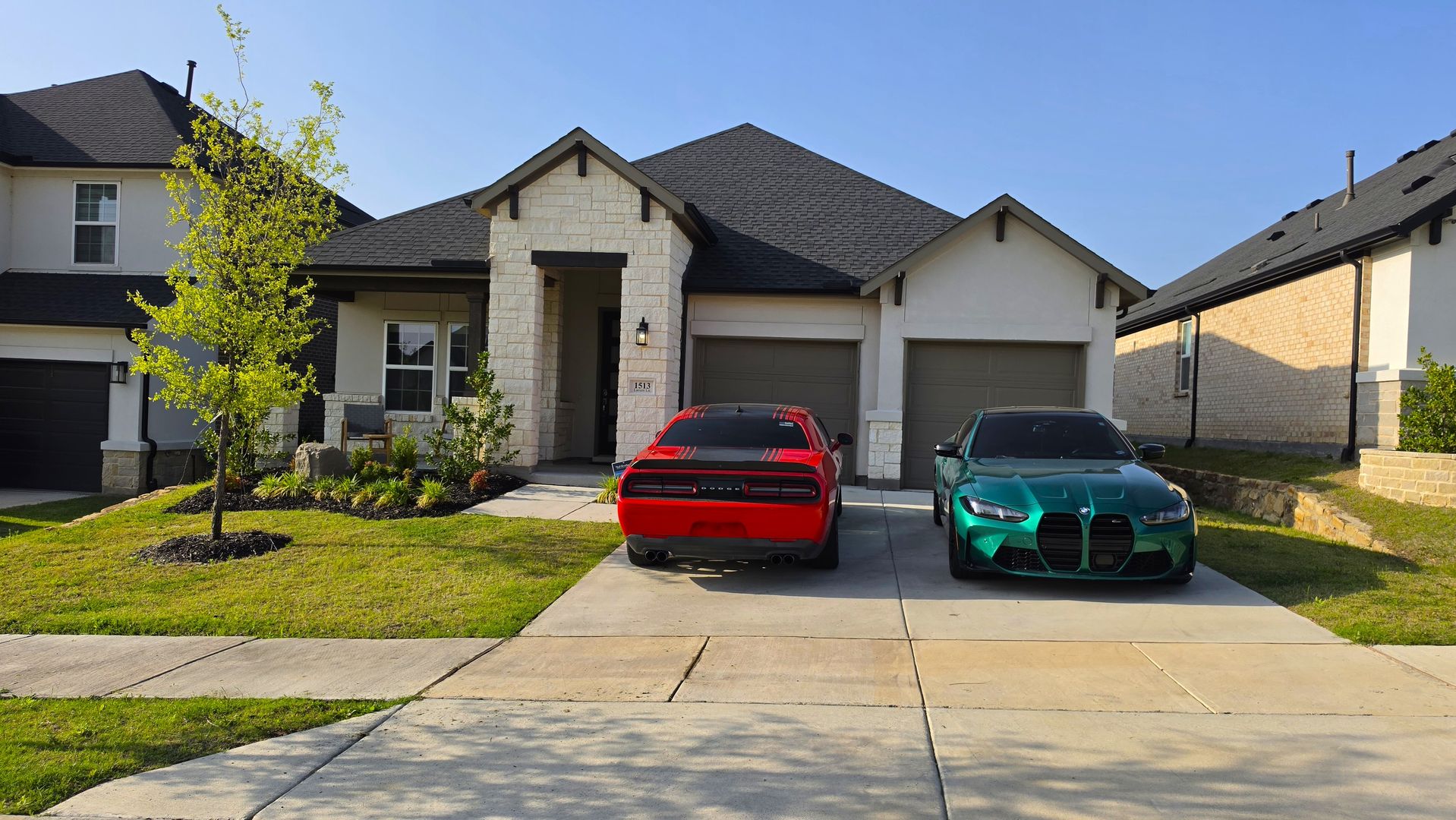Denton House: 1513 Larson Ln