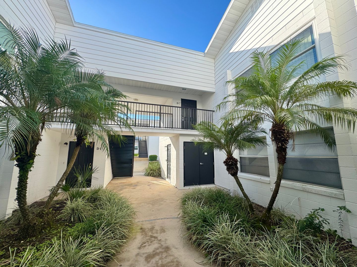 Winter Haven Condo: 1550 11th St NE