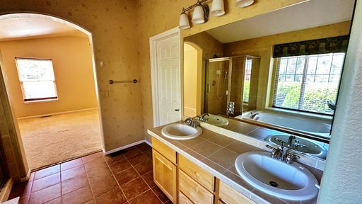 5075 S. Elk Street, Aurora, CO 80016