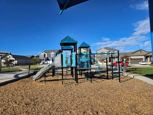 45840 Laceleaf Drive, Bennett, CO 80102