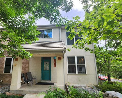1612 W. Canal Court, Littleton, CO 80120