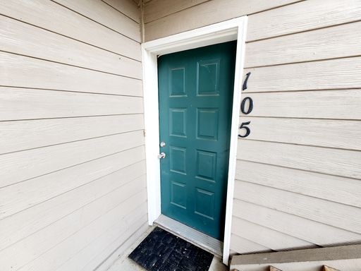 8376 S. Upham Way, #B105, Littleton, CO 80128