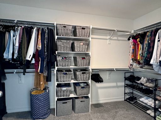 76 S. Newcastle Way, Aurora, CO 80018