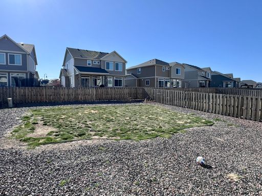 76 S. Newcastle Way, Aurora, CO 80018