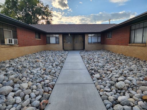 3525 Hudson Street, Denver, CO 80207