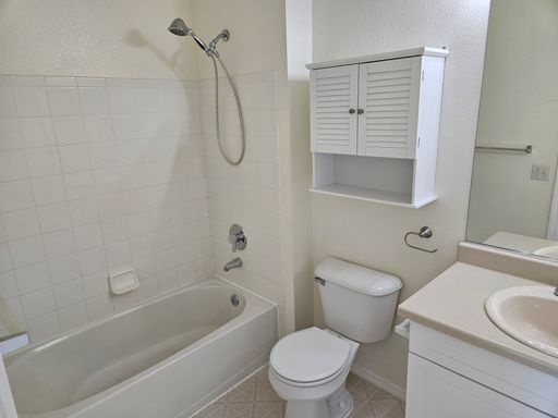 18909 E. Warren Circle, Unit A207, Aurora, CO 80013